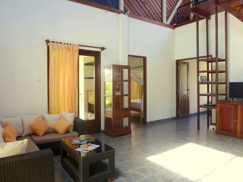 Villa Senang Senggigi