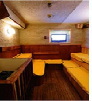 Capsule Hotel Kobe Sannomiya