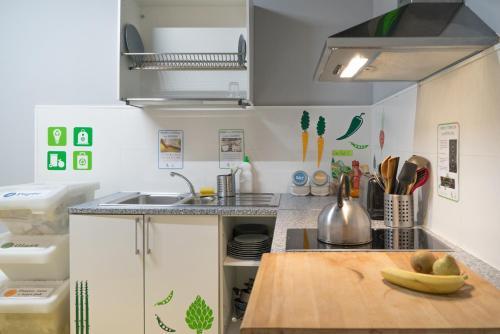 Hostal Sleep Green - Certified Eco Youth Hostel