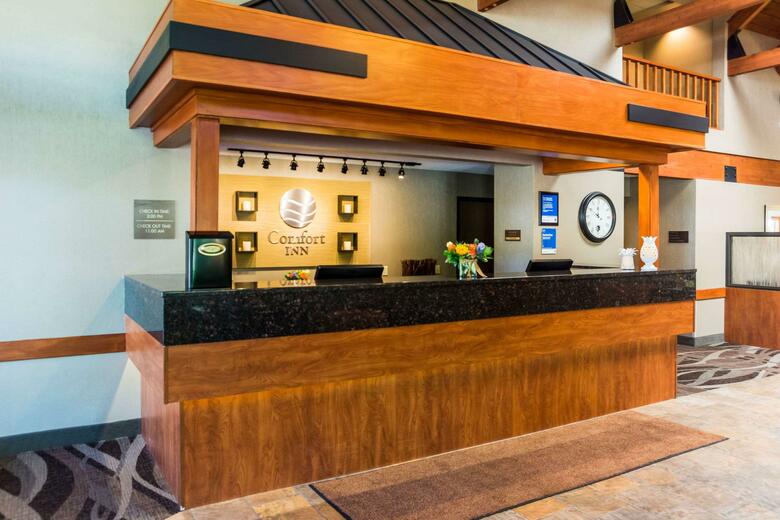 Hotel Comfort Inn West
