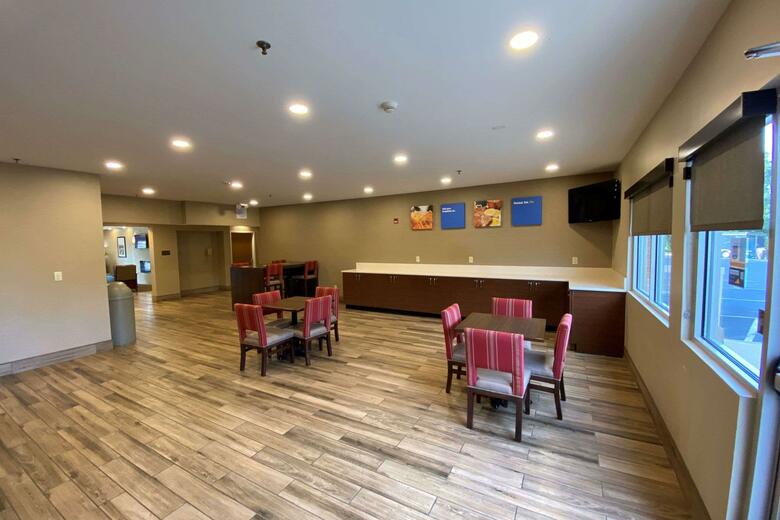 Hotel Comfort Inn Airport