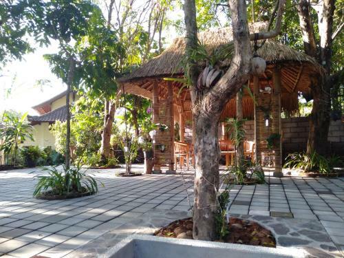 Puri Lumbung