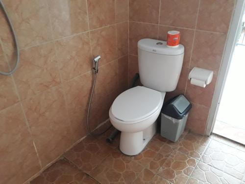 One Homestay And Warung