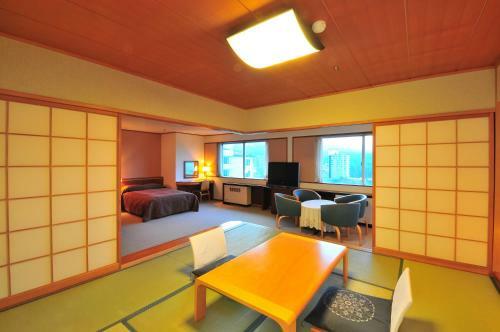 Kusatsu-onsen Hotel Resort