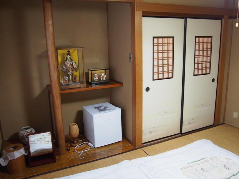 Hostal Guesthouse Maika