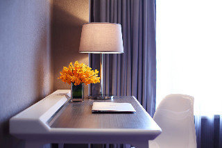 Grand Emperor Hotel