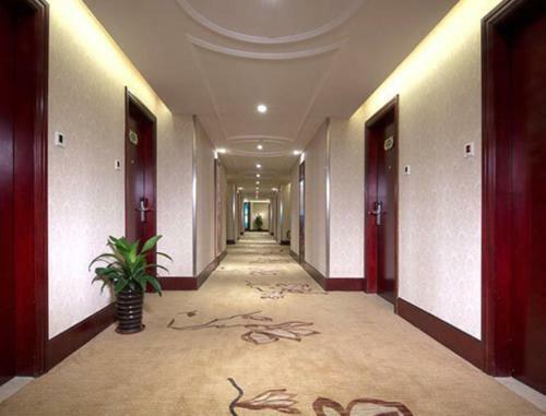 Vienna Hotel Dongguan Changping Avenue