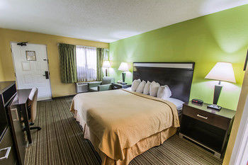 Hotel Comfort Inn University