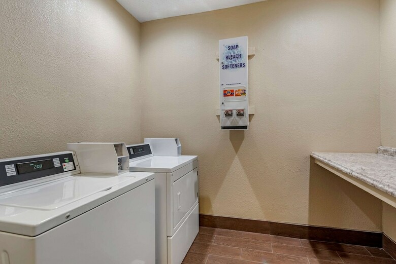 Hotel Comfort Suites (terre Haute)