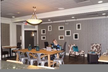 Hotel Comfort Inn & Suites