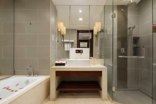 Leisure Hotel