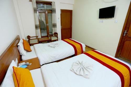 Hotel Holiday House