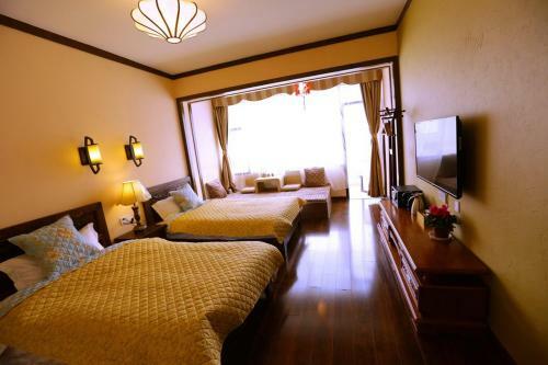 Hotel Oak Inn