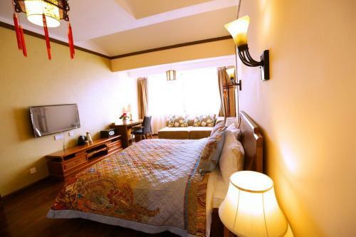 Hotel Oak Inn