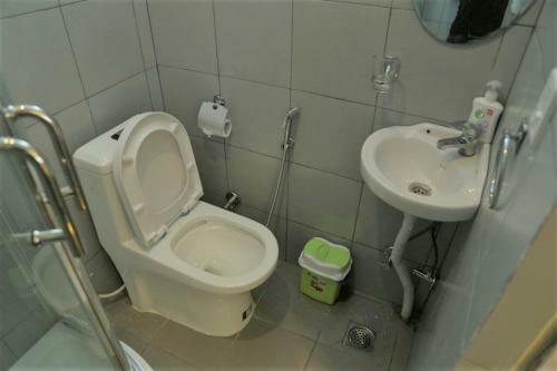 327 Thamel Hotel
