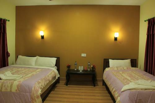 Hotel Chitwan Safari Camp & Lodge