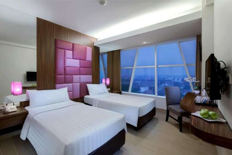Quest Hotel Surabaya