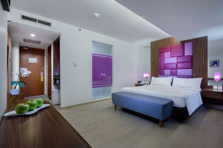 Quest Hotel Surabaya
