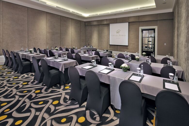 Hotel Ciputra World Surabaya