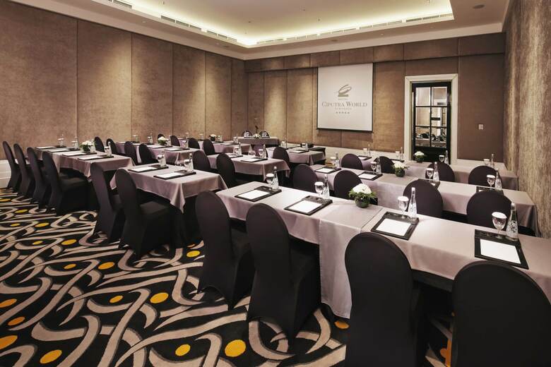 Hotel Ciputra World Surabaya
