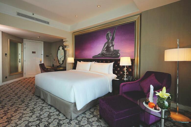 Hotel Ciputra World Surabaya
