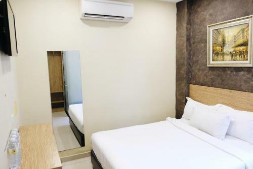 Izumi Hotel @ 2