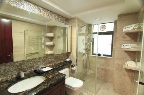 U Service Apartment