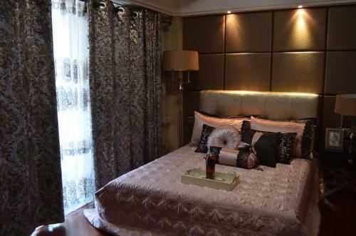U Service Apartment