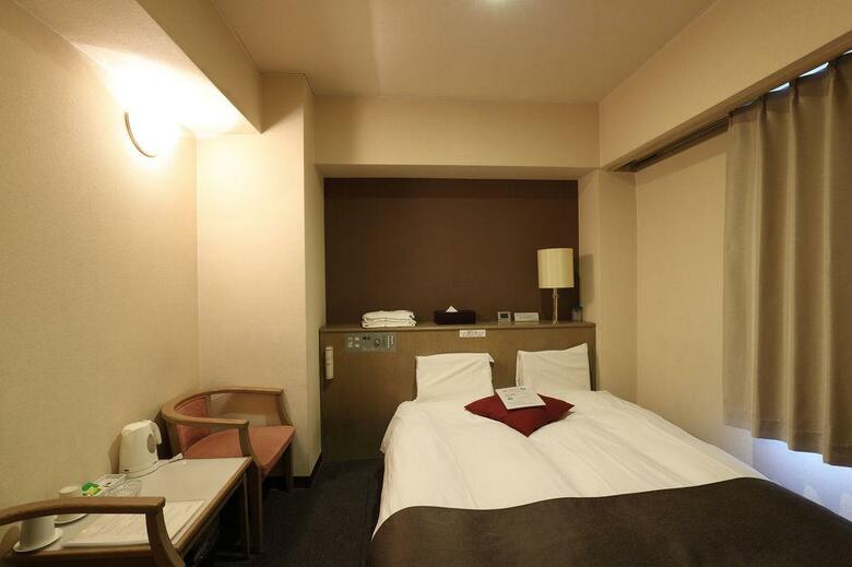 Hotel Shinsaibashi Lions Rock