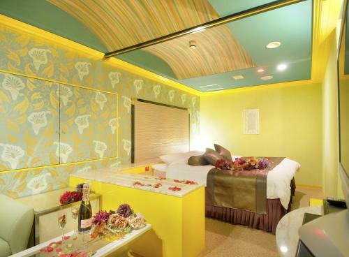 Hotel Ikutama Love