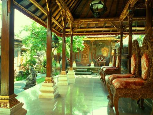 Artini 1 Cottage