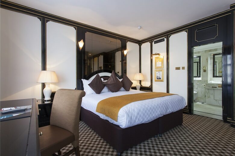 Hotel Thistle Hyde Park