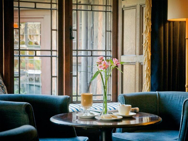 Hotel Macdonald Alveston Manor