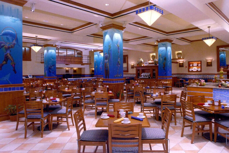 Hotel Loews Portofino Bay
