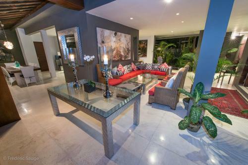 Hostal D'omah Villa