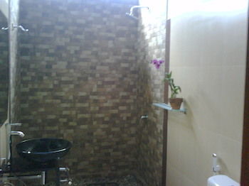 Hostal Uma Dewi Guest House
