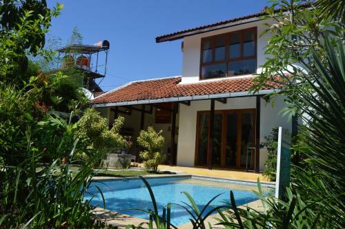 Villa Bougenville