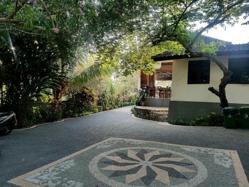 Hostal Tregge Surf Camp Uluwatu