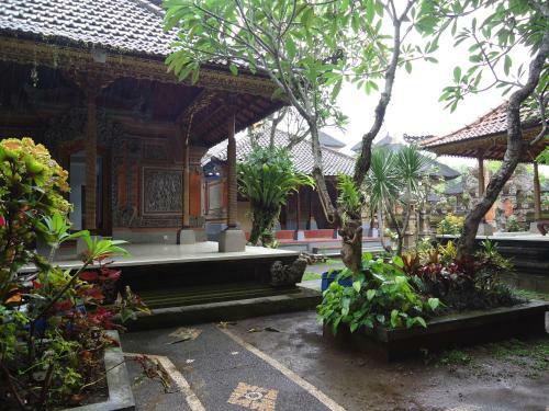 Hostal Warsa's Guest House