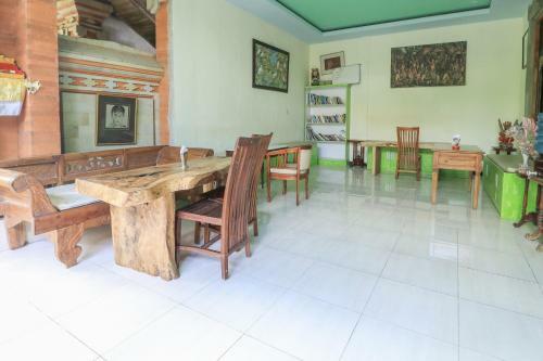 Hostal Pering Bungalow