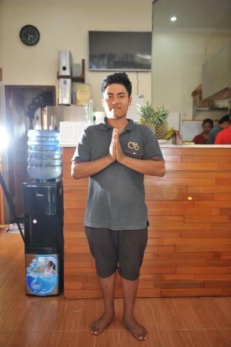 Hostal Brata Inn
