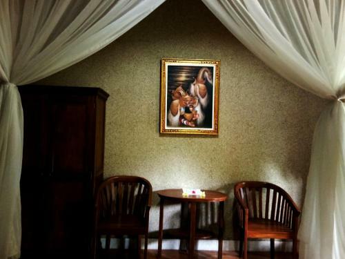 Hostal The Sari Bungalows