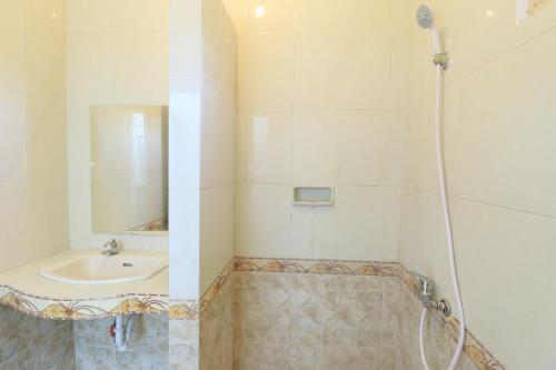 Hotel Rasa Sayang Beach Inn