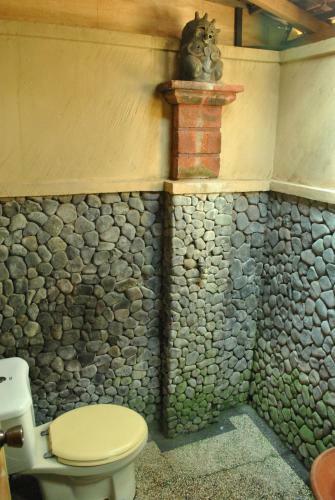 Hostal Badini Homestay Pemuteran Bali