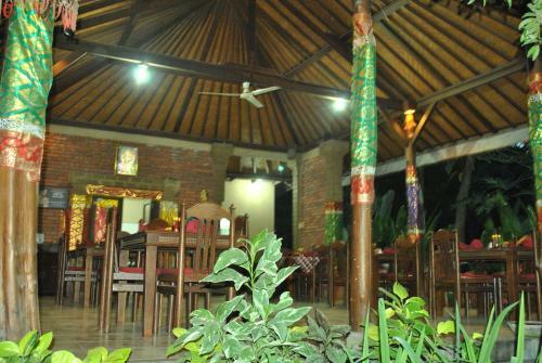 Hostal Badini Homestay Pemuteran Bali