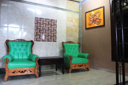 Hostal Mami Inn Menjangan