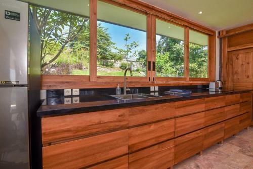 Villa Sumberkima Hill Retreat