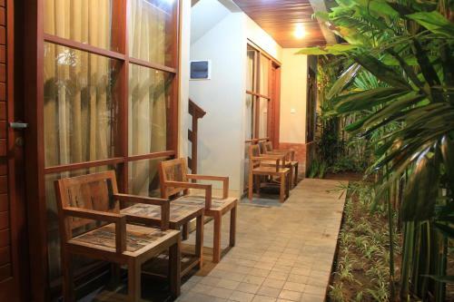 Hostal Semarandana Bedrooms And Pool