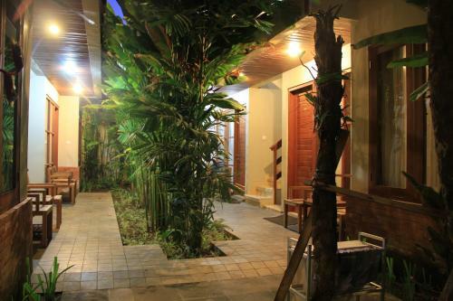 Hostal Semarandana Bedrooms And Pool