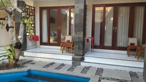 Hostal Nyaman Guest House